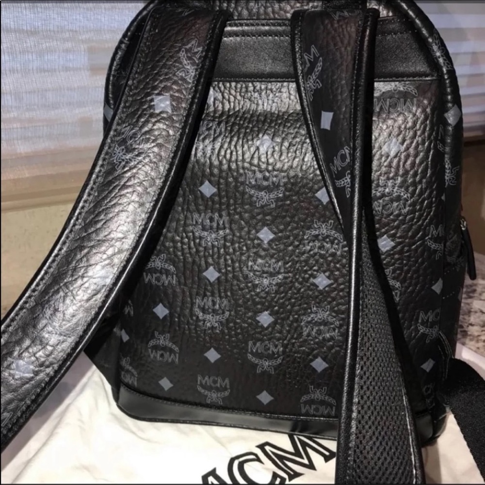 MCM Dual Stark Backpack - Picture 4 of 9